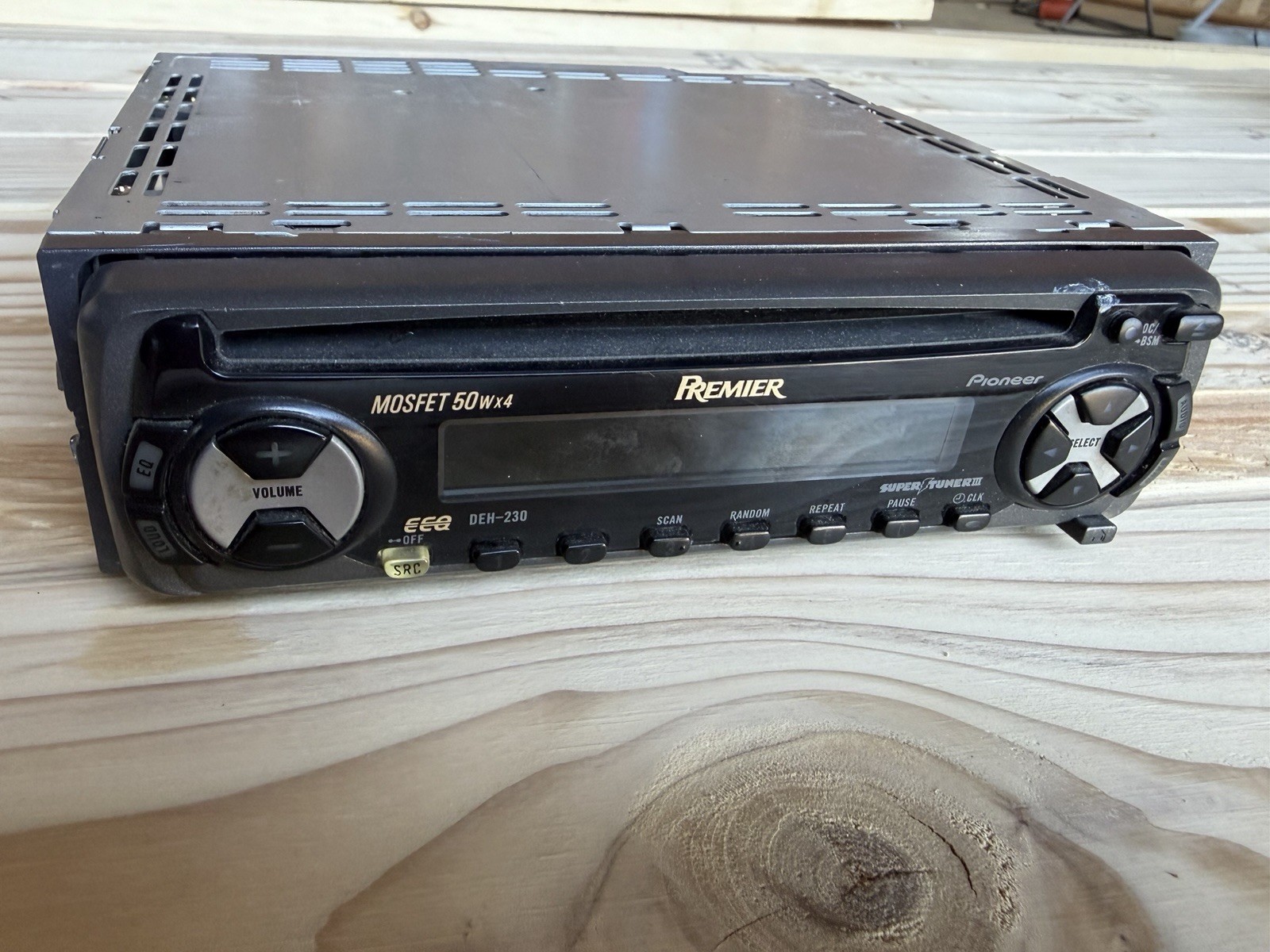 Pioneer DEH-230 Pioneer Premier – Untested WMA/MP3/AAC MOSFET 50Wx4