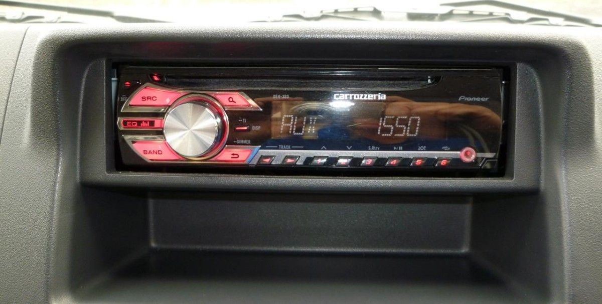 Carrozzeria DEH-380 CD Receiver 1-DIN Pioneer Car Audio Tested & Working