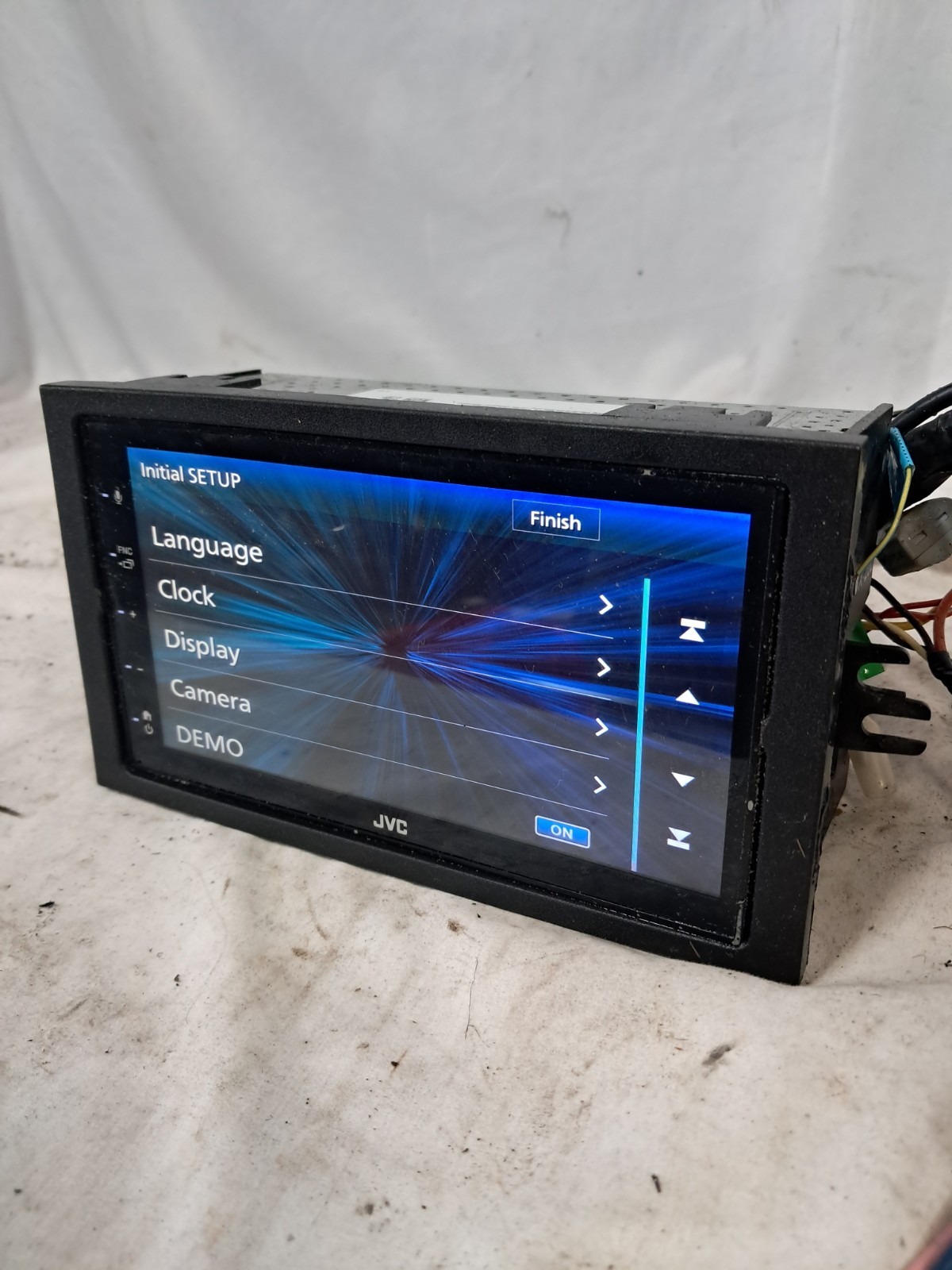 JVC KW-M560BT Touchscreen Bluetooth Apple Android USB Kenwood RA26